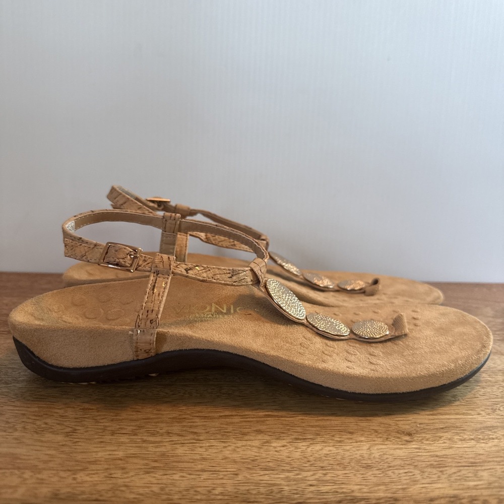Vionic Lizbeth Sandal Women 10 Gold Cork Leather Orthotic Comfort T-Strap Buckle - Picture 3 of 13